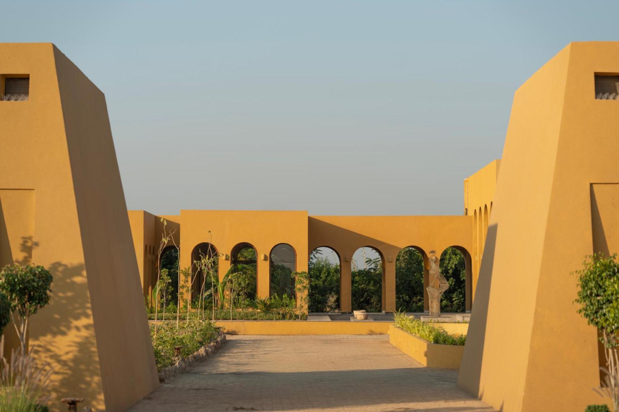 Aaramgah Jawai Resort & Spa, A Member Of Radisson Individuals Retreat Bijapur  Exterior photo